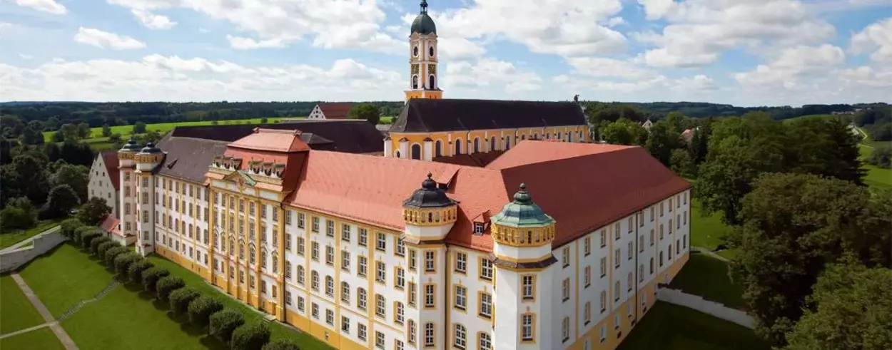 Monastère d'Ochsenhausen, Vue extérieure